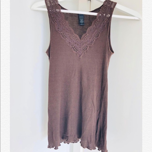 Banana Republic Tops - New banana public lace tank - Size S